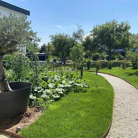 Bed & Breakfast Le Clos Des Pommiers *