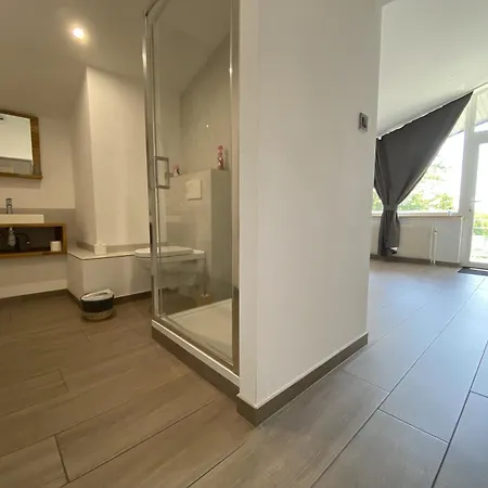 Le Clos Des Pommiers Bed & Breakfast