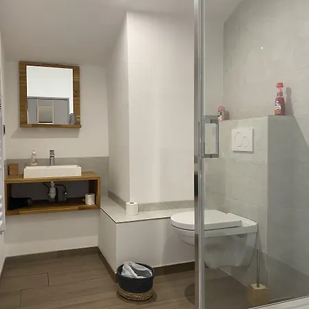 Le Clos Des Pommiers Bed & Breakfast *